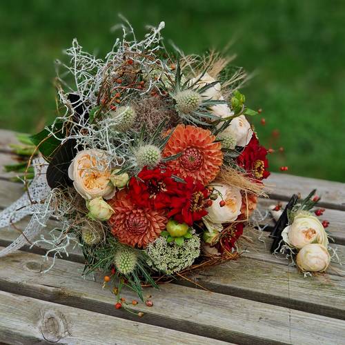 Image - Mr. Distel & Mrs. Rose