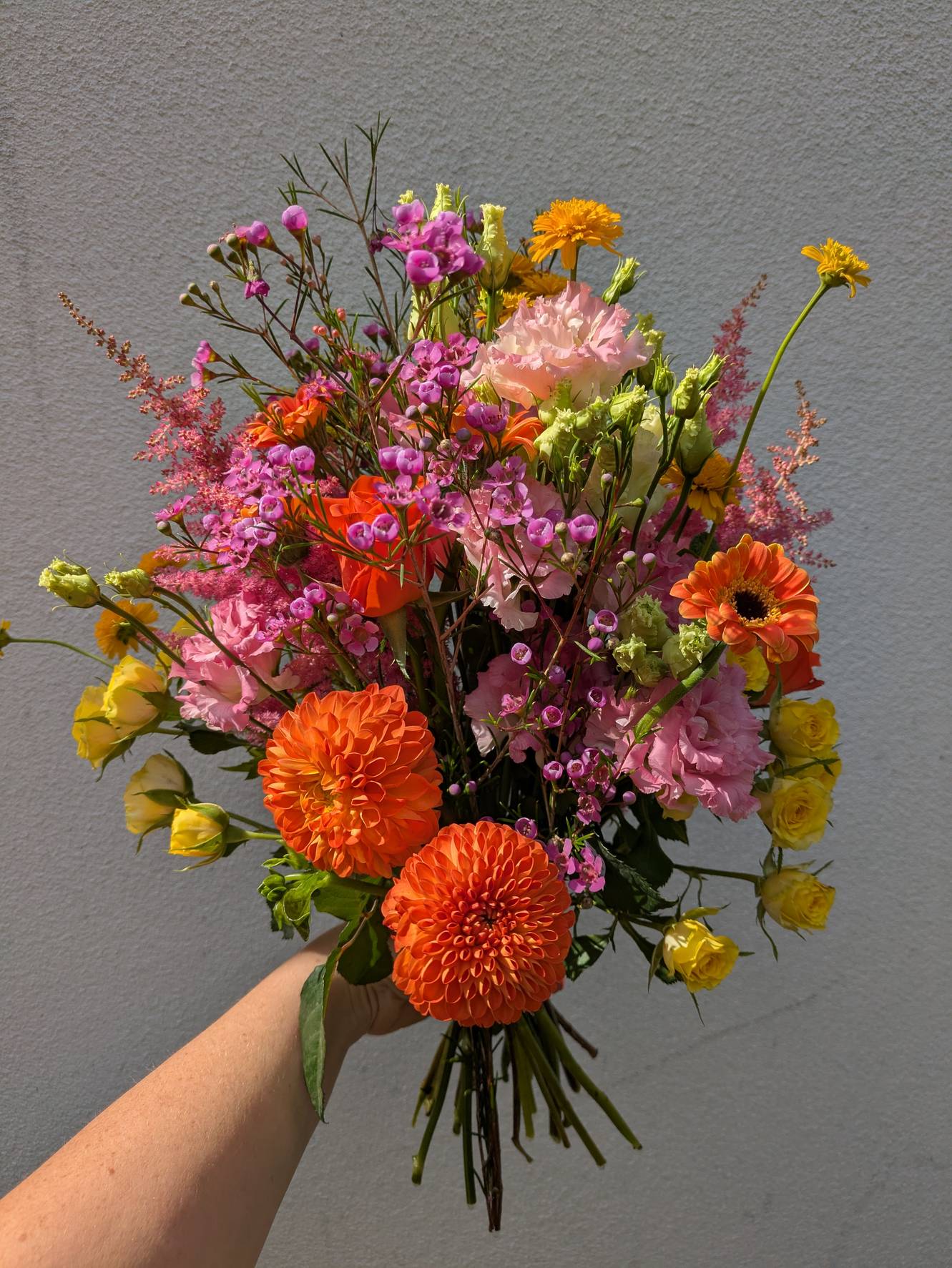 meadowy loose bouquet - zoom