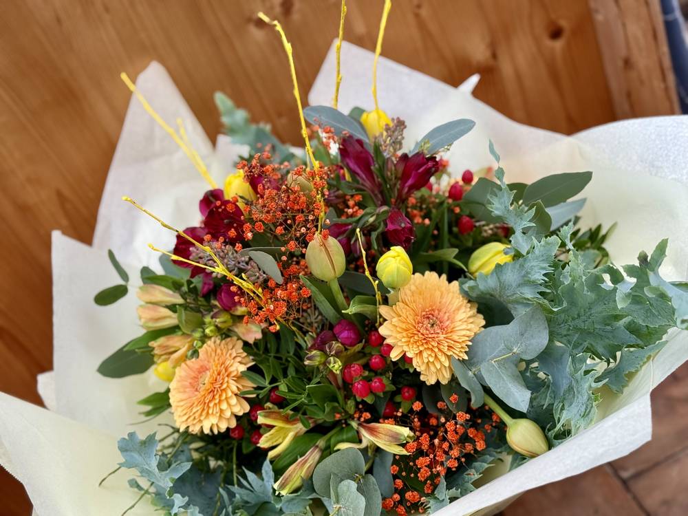 Blütenzauber in warmen Farbnuancen - zoom