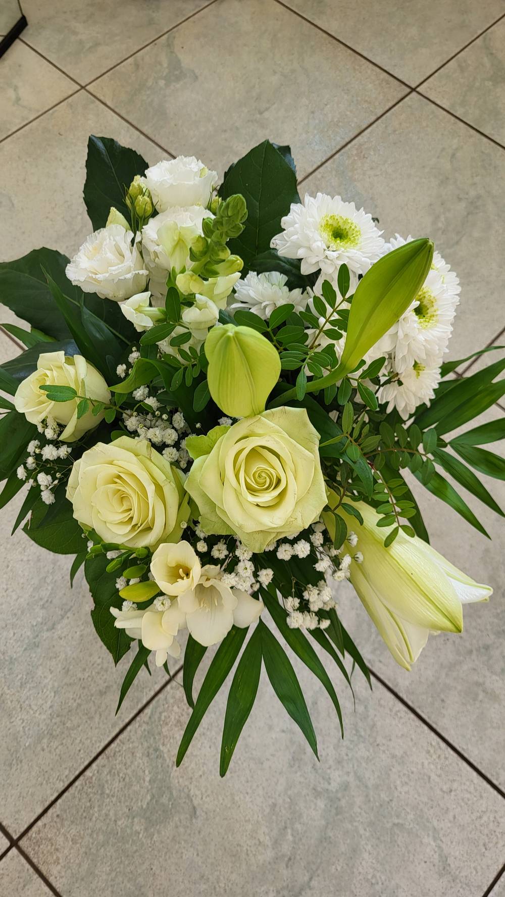 Condolence bouquet - zoom