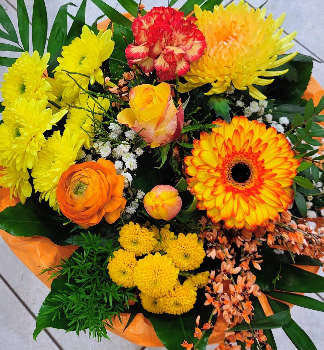 Strauß in gelb/orange - zoom Strauß in gelb/orange - zoom
