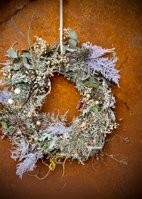 Workshop: Winterlicher wilder Kranz 