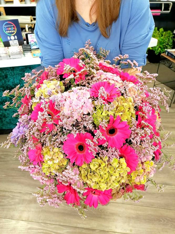 XXL Geburtstagsstrauß Pink – groß & beeindruckend