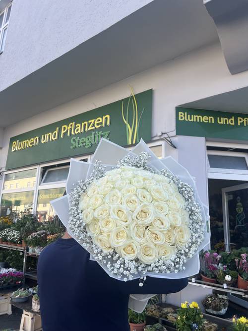 Rosenstrauß 'classic white'