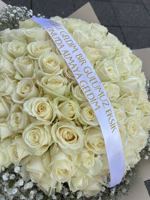 Image - White rose bouquet 'İsteme'