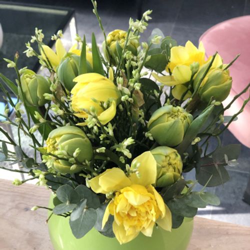 Image - Yellow spring