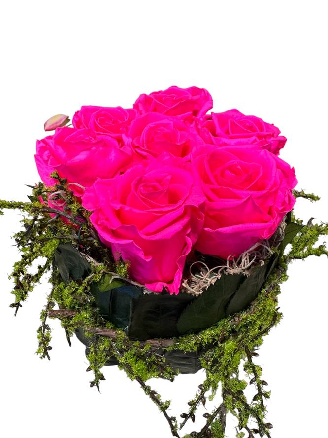 Rozentaartjes met roze geconserveerde rozen