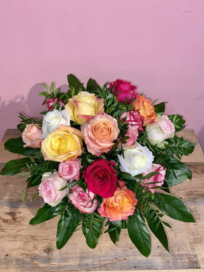 Rainbow rose bouquet