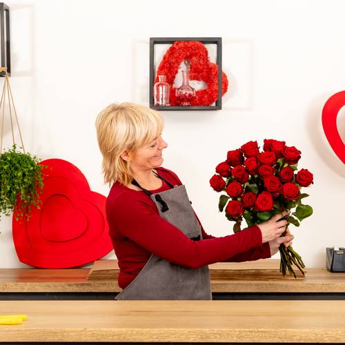 Image - Roses for Valentine's Day