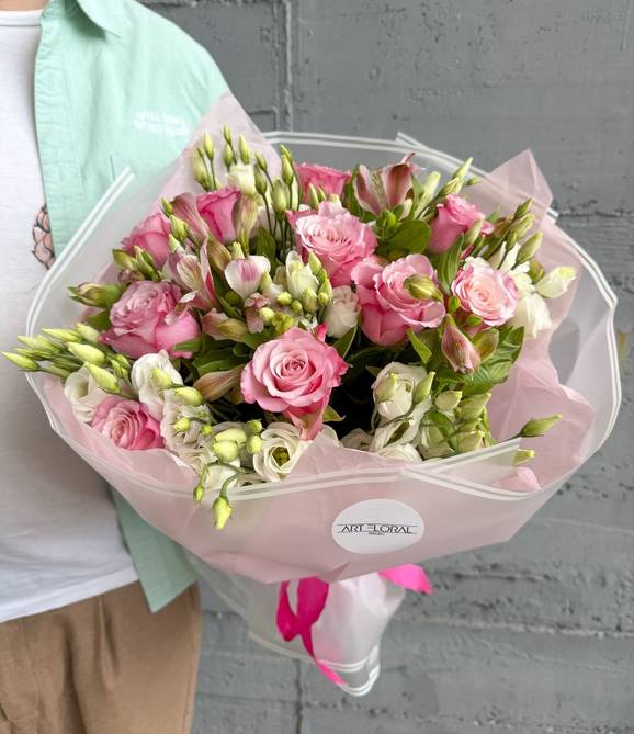 Image - Pink Roses & Lisianthus Bouquet