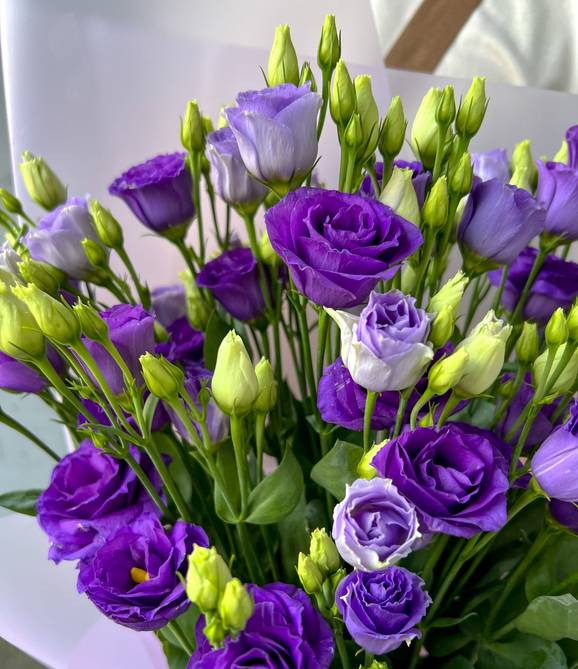 Image - Blumenstrauß „Lila Lisianthus“