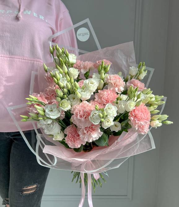 Carnations and Lisianthus Bouquet