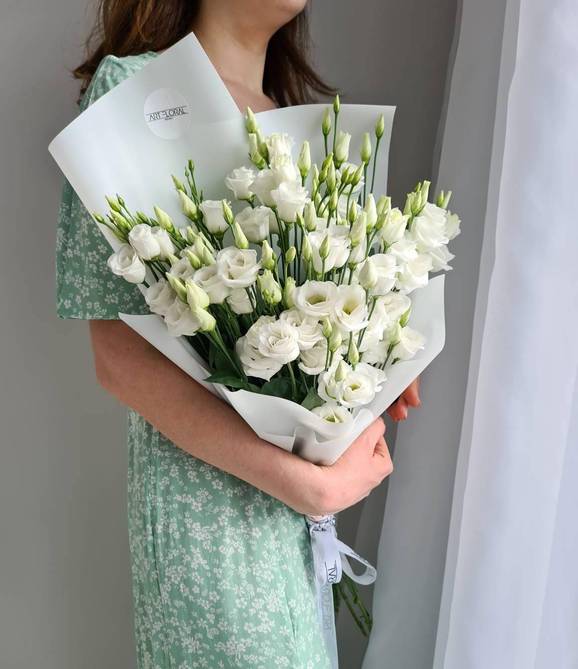 Lisianthus Flower Bouquet