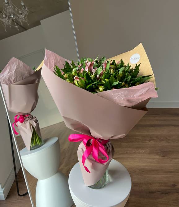 Image - Alstroemeria Bouquet