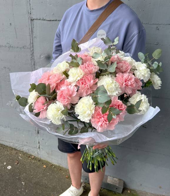 Image - Pastel Carnations Bouquet