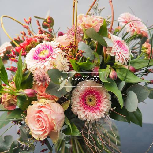 Image - Bouquet of hearts