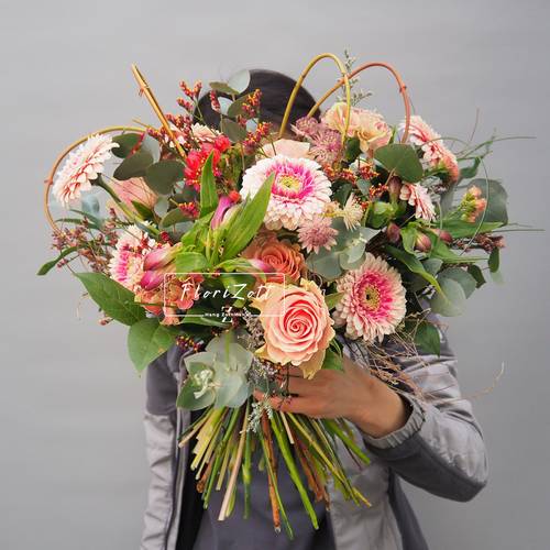 Image - Bouquet of hearts